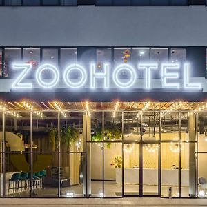 Hotel Zoo